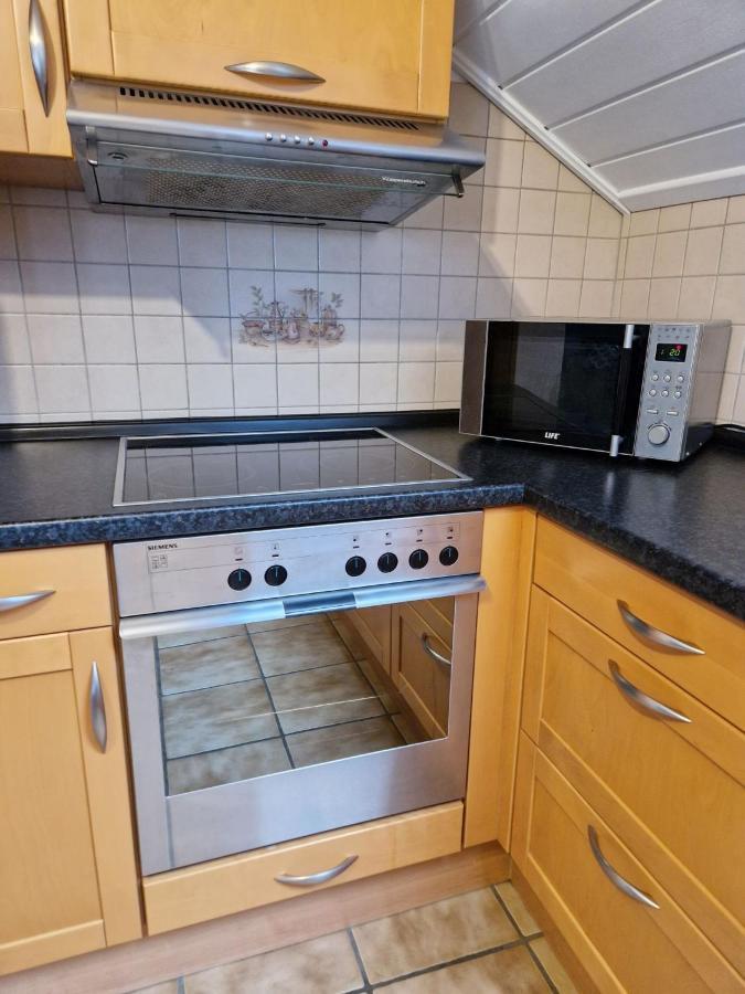 Ferienwohnung Arnsberger Wald 모네시 외부 사진